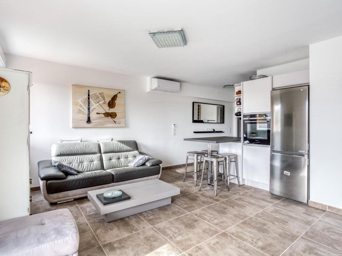 Apartment Le Jardin Du Loderi-1 By Interhome Bormes-les-Mimosas Luaran gambar