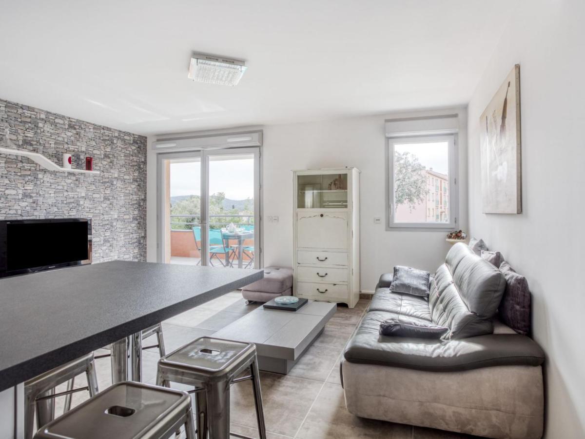 Apartment Le Jardin Du Loderi-1 By Interhome Bormes-les-Mimosas Luaran gambar